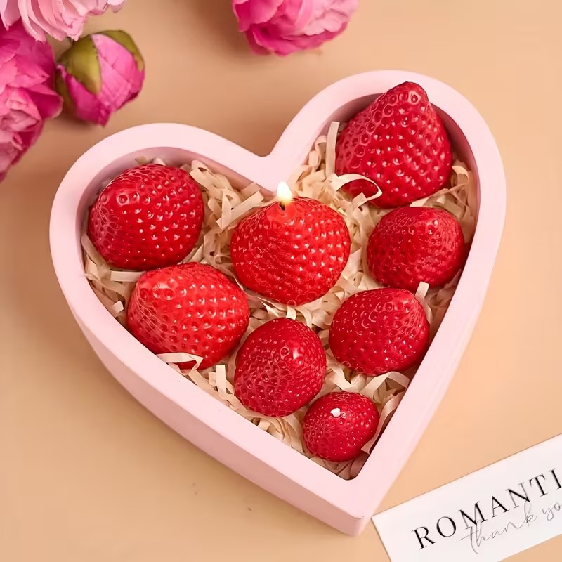 Strawberry Silicone Candle Mol - Candle Making Ideas のレビューと価格